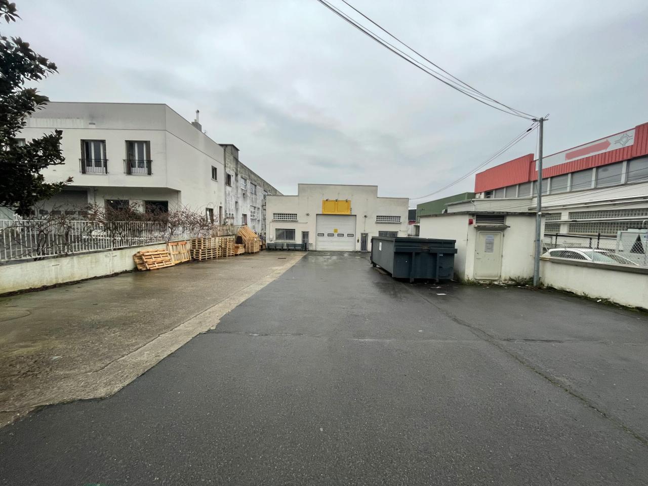 Local d'activité Soisy-sous-Montmorency 900m² Location local d'activité Soisy-sous-Montmorency Val-d'Oise OLACT2529166 0